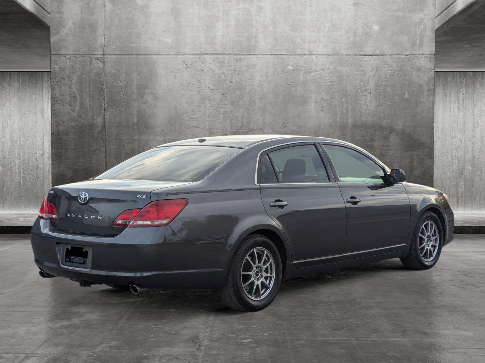 2009 Toyota Avalon Vehicle Photo in Spokane Valley, WA 99212