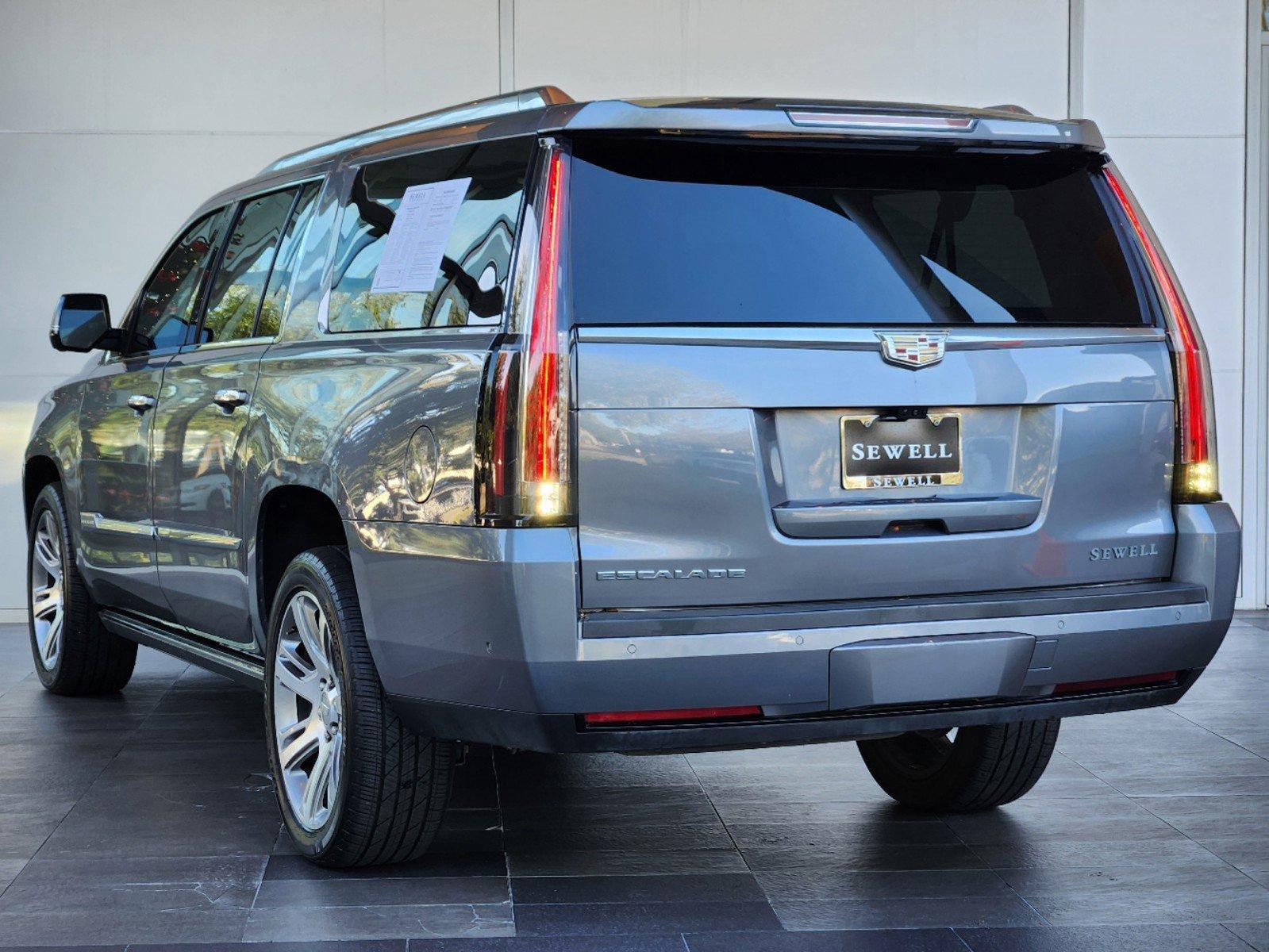 2018 Cadillac Escalade ESV Vehicle Photo in HOUSTON, TX 77079-1502