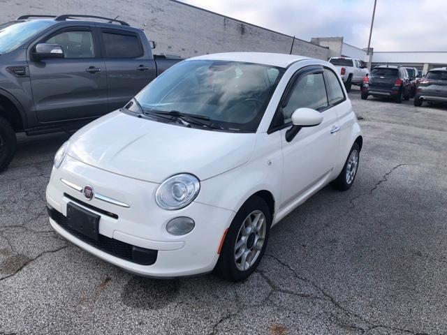 2015 FIAT 500 Vehicle Photo in Akron, OH 44312