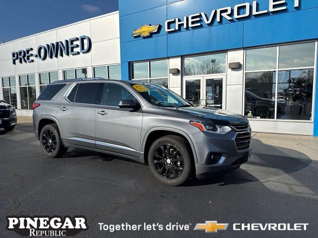 Used 2019 Chevrolet Traverse Premier with VIN 1GNEVKKW7KJ258203 for sale in Republic, MO