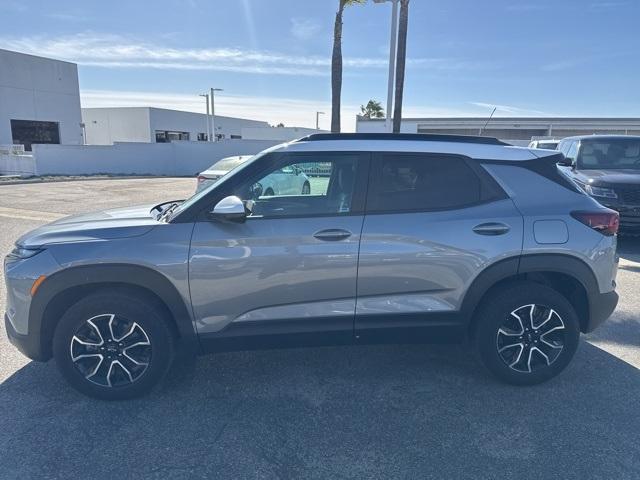 2024 Chevrolet Trailblazer Vehicle Photo in VENTURA, CA 93003-8585