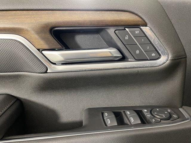 2025 Chevrolet Silverado 3500 HD Vehicle Photo in PHOENIX, AZ 85014-3381