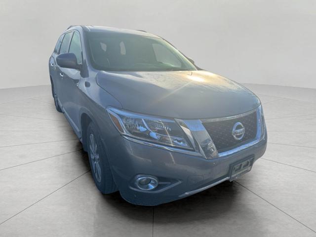 2015 Nissan Pathfinder Vehicle Photo in Appleton, WI 54913