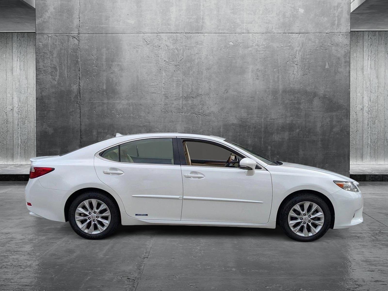 2013 Lexus ES 300h Vehicle Photo in West Palm Beach, FL 33417