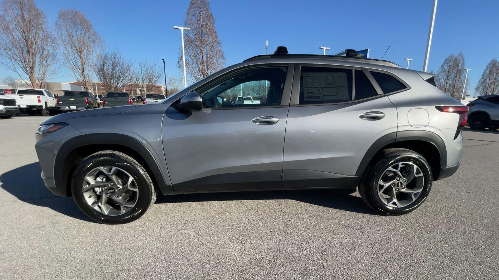 2025 Chevrolet Trax Vehicle Photo in BENTONVILLE, AR 72712-4322