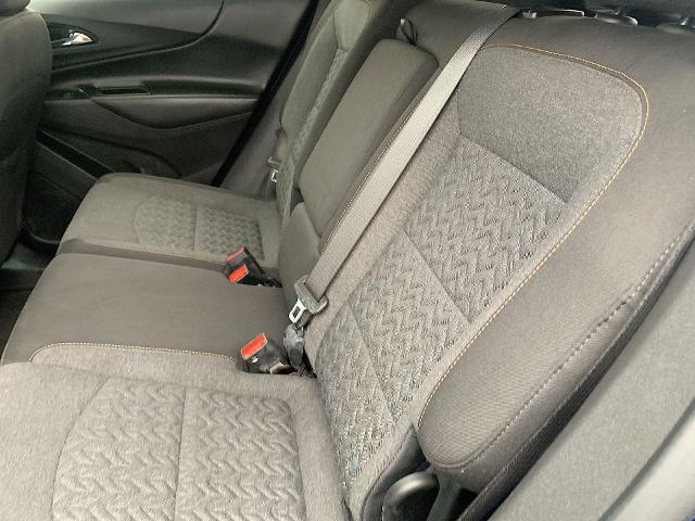 2022 Chevrolet Equinox Vehicle Photo in MOON TOWNSHIP, PA 15108-2571