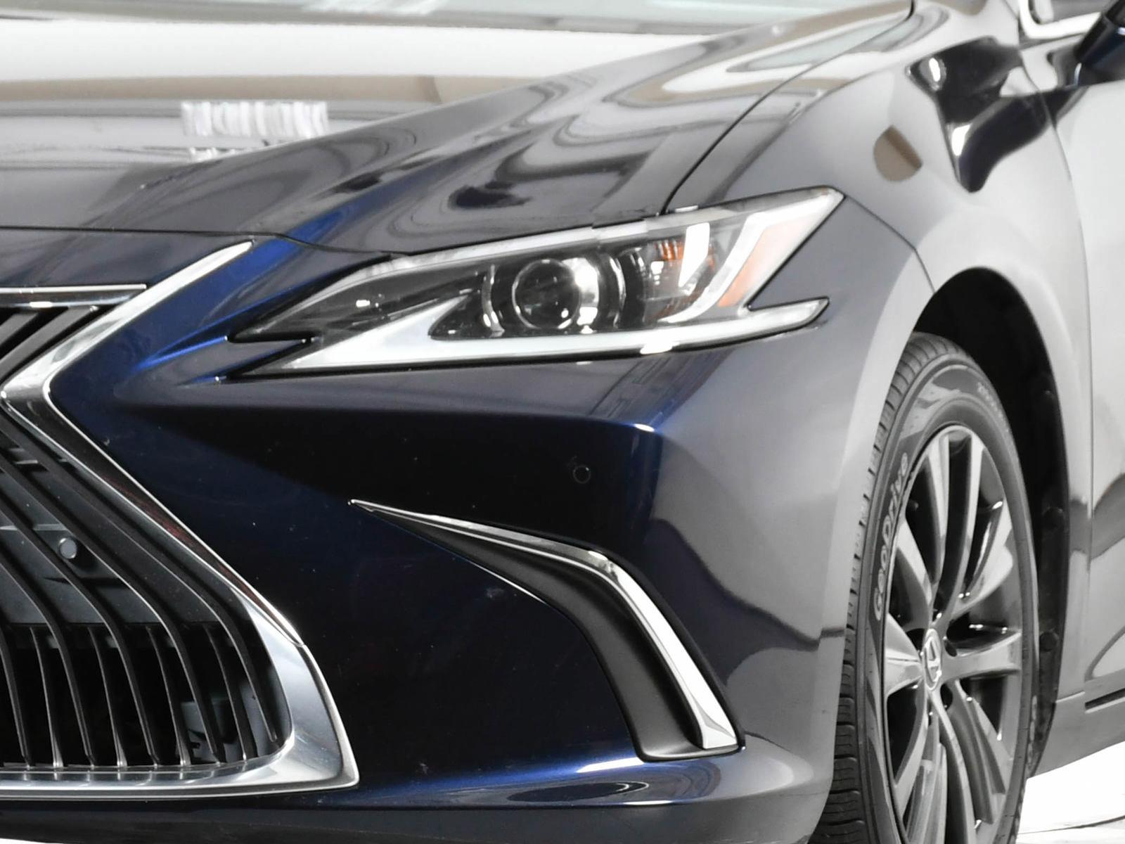 2020 Lexus ES 350 Vehicle Photo in DALLAS, TX 75235