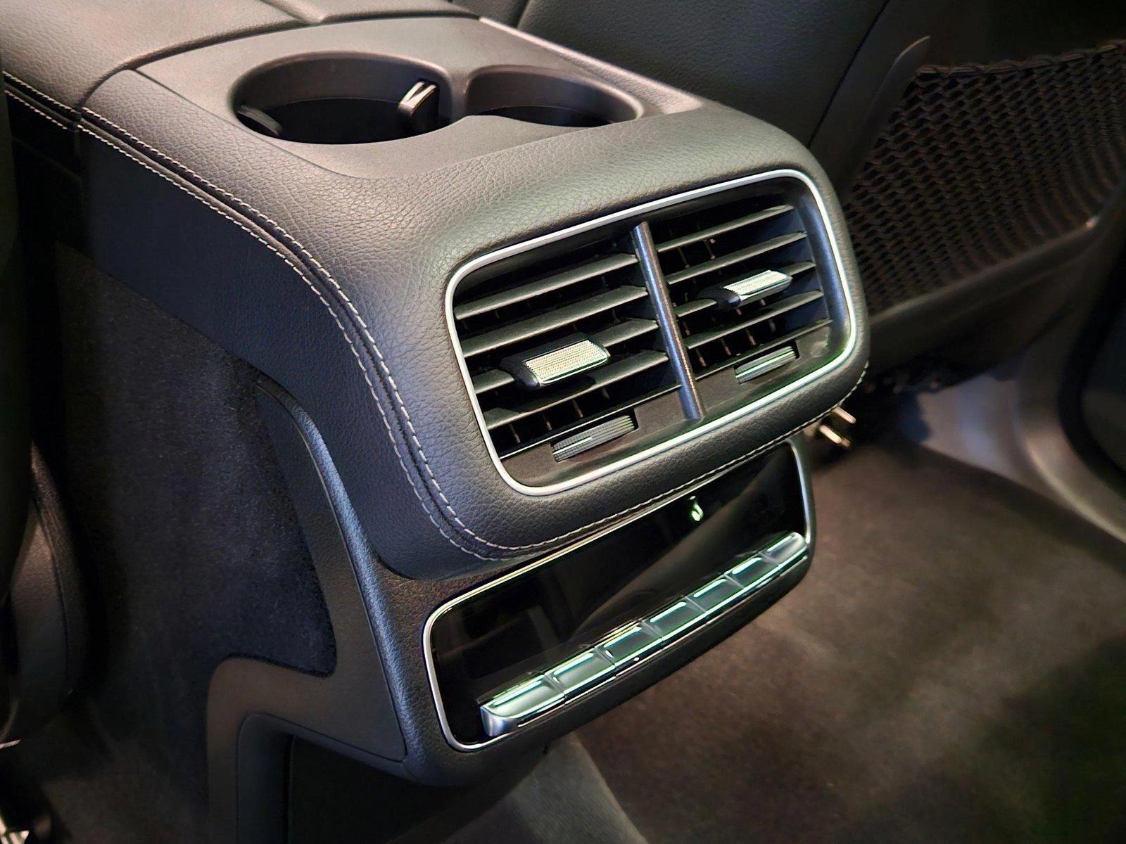 2025 Mercedes-Benz GLS Vehicle Photo in Coconut Creek, FL 33073