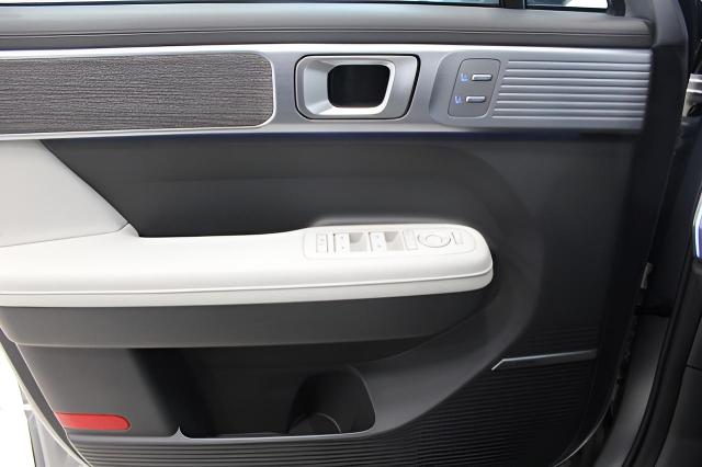 2024 Hyundai SANTA FE Vehicle Photo in Green Bay, WI 54304