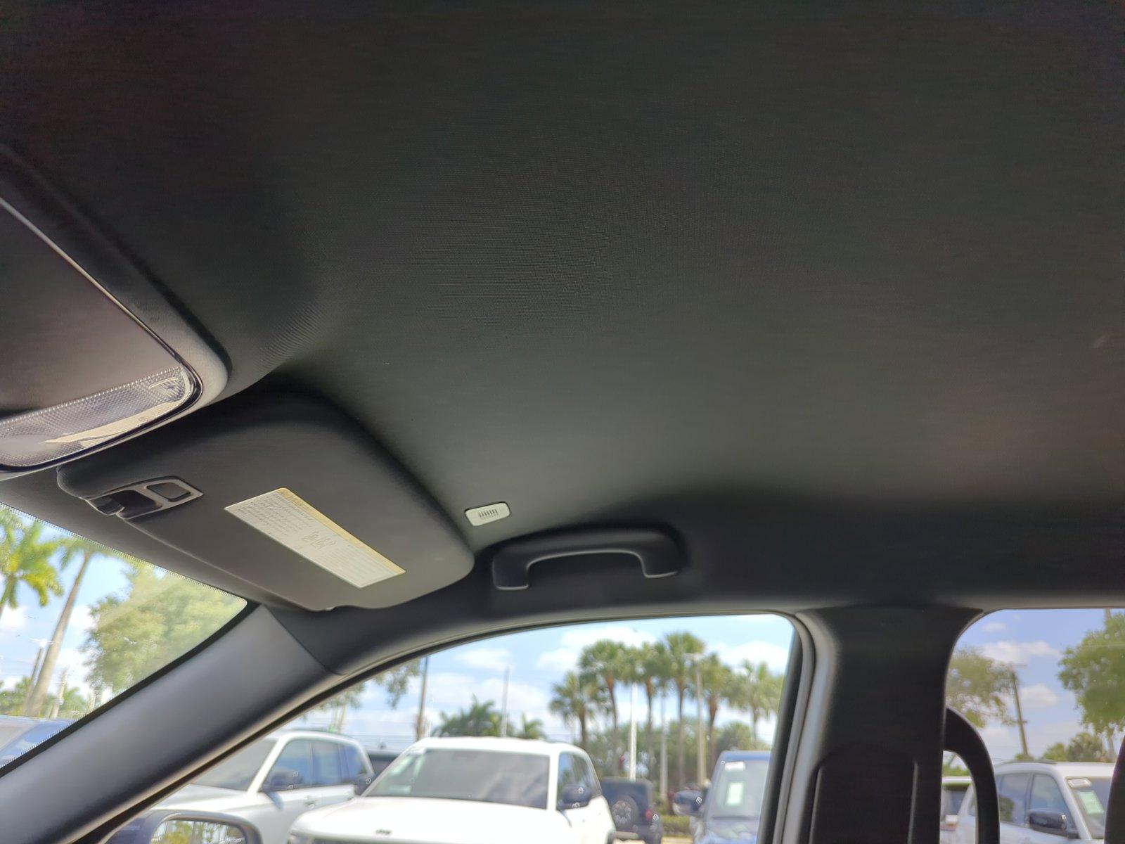 2024 Dodge Durango Vehicle Photo in Pembroke Pines, FL 33027