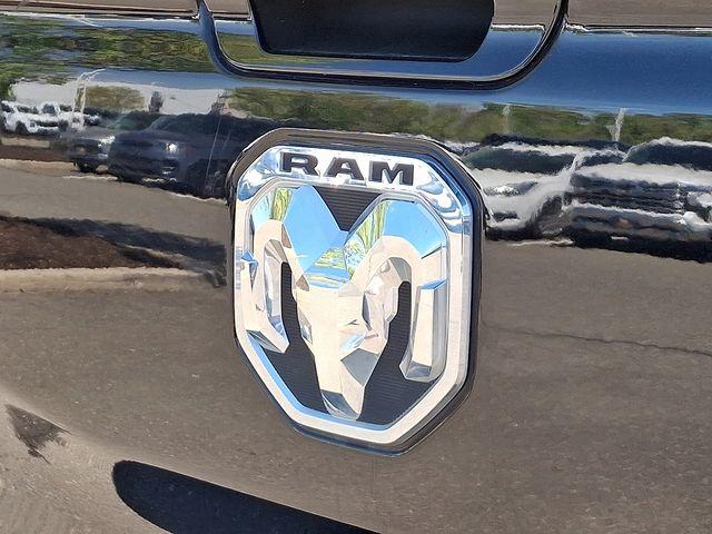 2022 Ram 1500 Vehicle Photo in DANBURY, CT 06810-5034