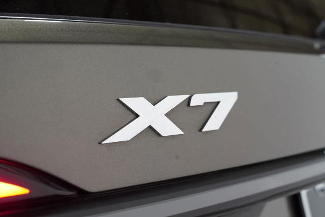 2025 BMW X7 xDrive40i Vehicle Photo in GRAPEVINE, TX 76051