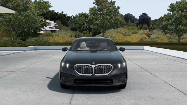 2025 BMW i5 Vehicle Photo in GRAPEVINE, TX 76051