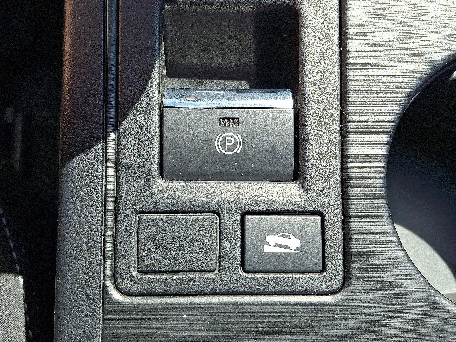 2018 Subaru Legacy Vehicle Photo in Harrisburg, PA 17111