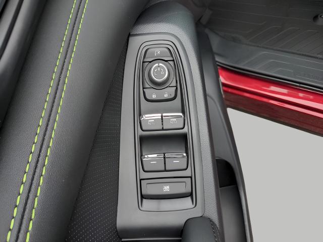 2025 Subaru Ascent Vehicle Photo in Green Bay, WI 54304