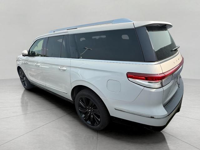 2023 Lincoln Navigator L Vehicle Photo in Neenah, WI 54956
