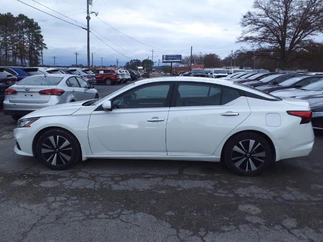 Used 2022 Nissan Altima SV with VIN 1N4BL4DV6NN362914 for sale in Hartselle, AL