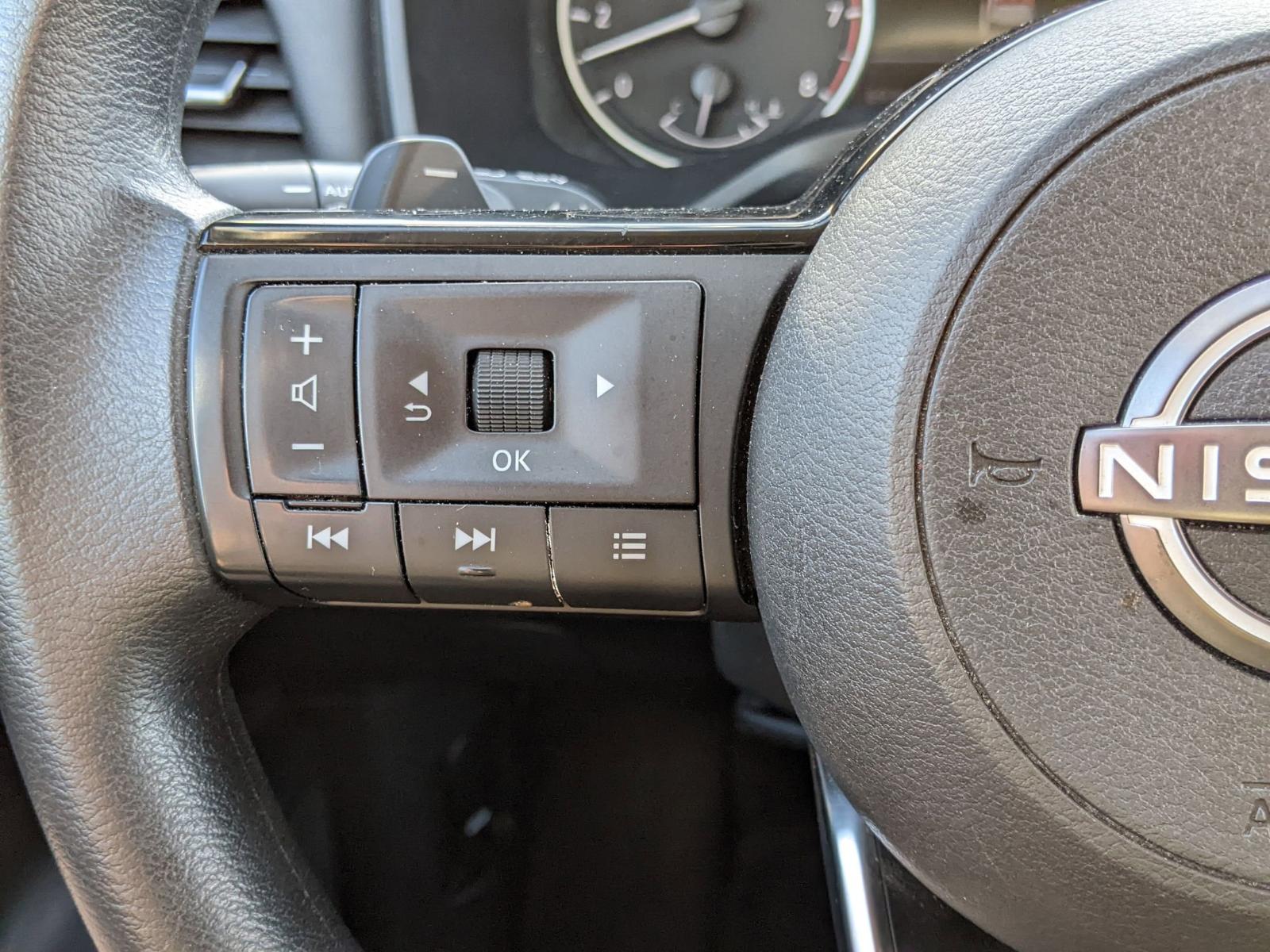 2023 Nissan Rogue Vehicle Photo in Seguin, TX 78155