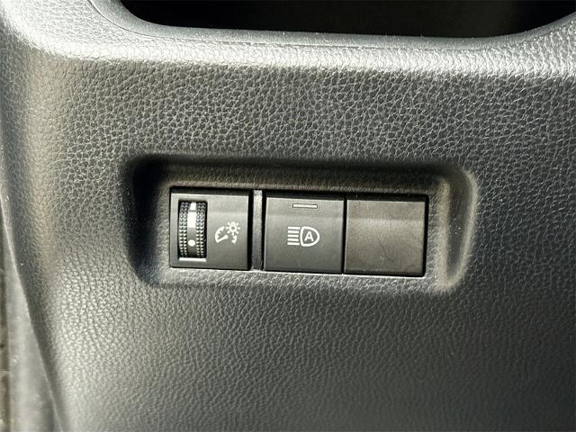 2020 Toyota RAV4 Vehicle Photo in EVERETT, WA 98203-5662