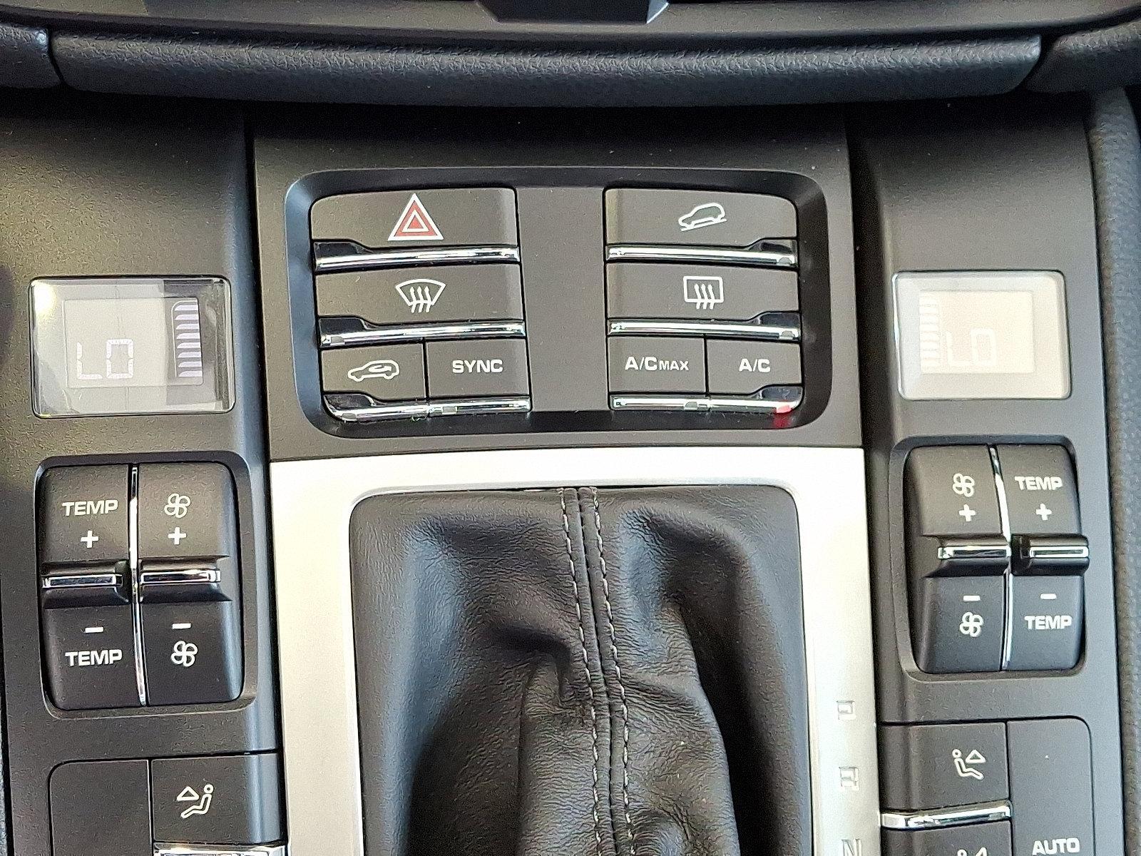2020 Porsche Macan Vehicle Photo in Lancaster, PA 17601