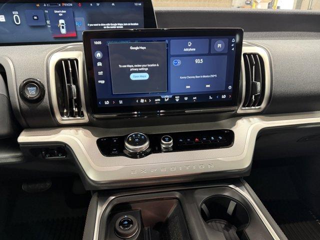 2025 Ford Expedition Vehicle Photo in Ogallala, NE 69153