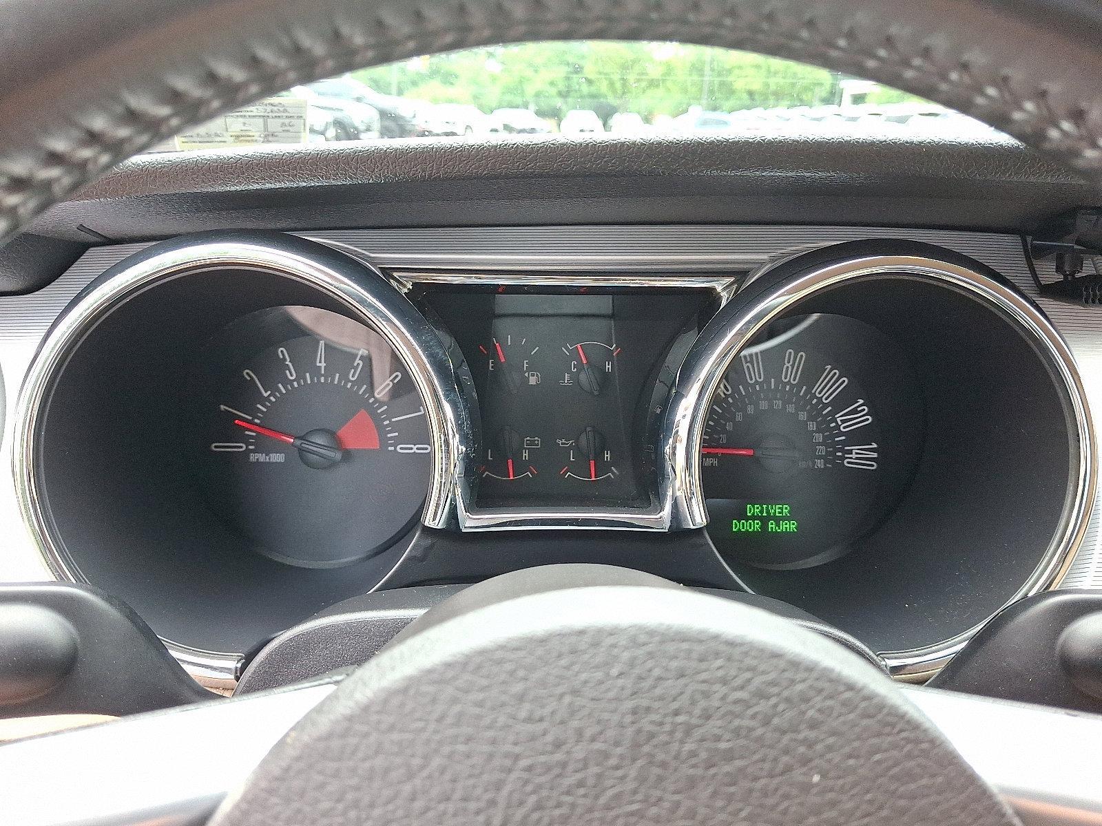 2007 Ford Mustang Vehicle Photo in Willow Grove, PA 19090
