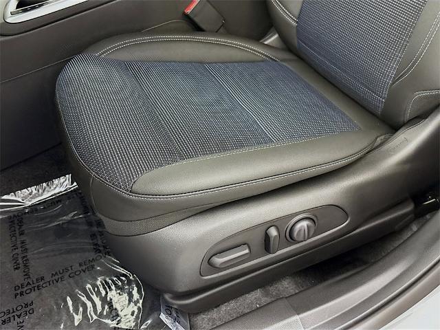 2025 Buick Envista Vehicle Photo in PUYALLUP, WA 98371-4149