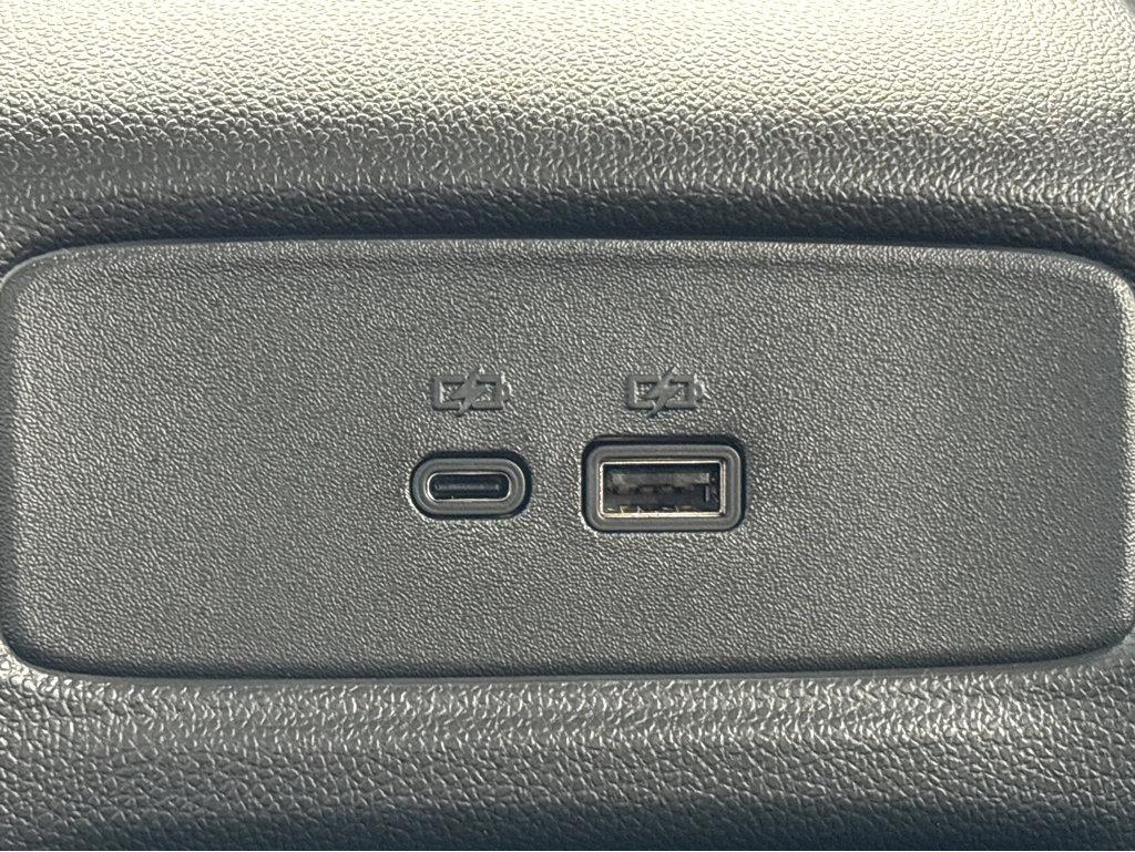 2025 Chevrolet Trax Vehicle Photo in POOLER, GA 31322-3252