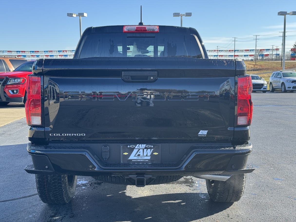 2025 Chevrolet Colorado Vehicle Photo in BOONVILLE, IN 47601-9633