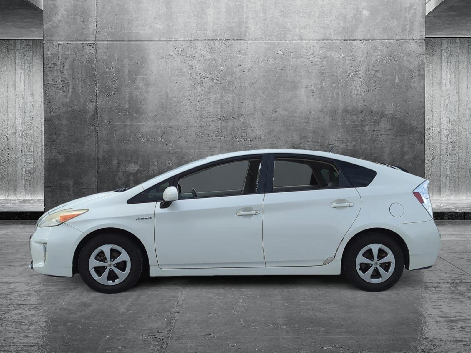 2014 Toyota Prius Vehicle Photo in Ft. Myers, FL 33907