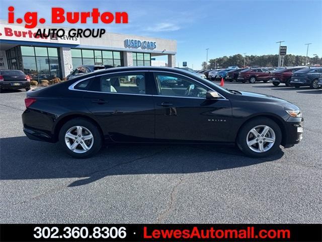 2020 Chevrolet Malibu Vehicle Photo in LEWES, DE 19958-4935