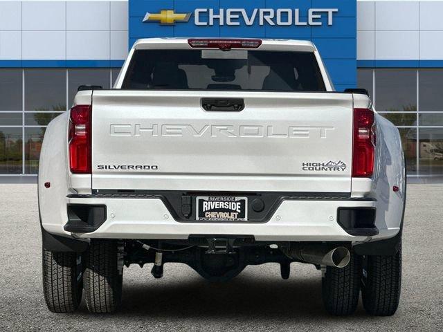 2025 Chevrolet Silverado 3500 HD Vehicle Photo in RIVERSIDE, CA 92504-4106