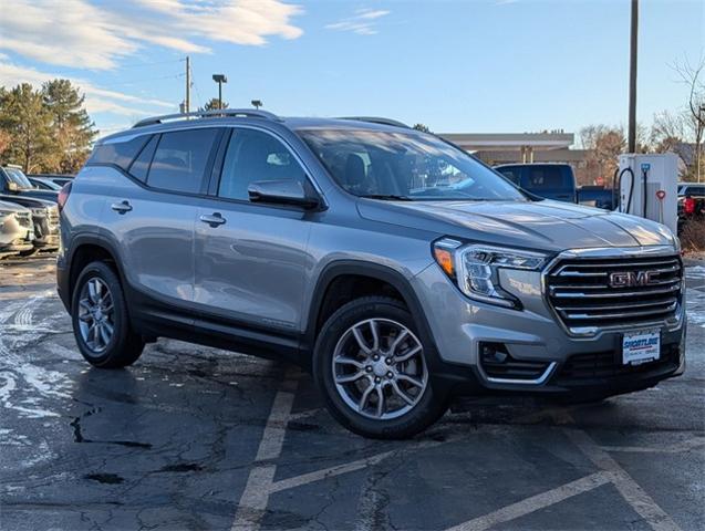 2024 GMC Terrain Vehicle Photo in AURORA, CO 80012-4011