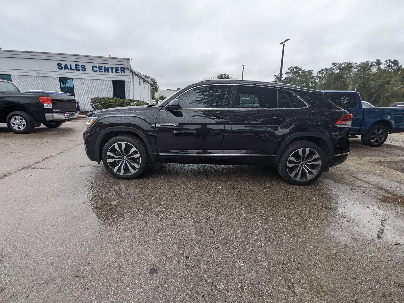 2022 Volkswagen Atlas Cross Sport Vehicle Photo in Jacksonville, FL 32256