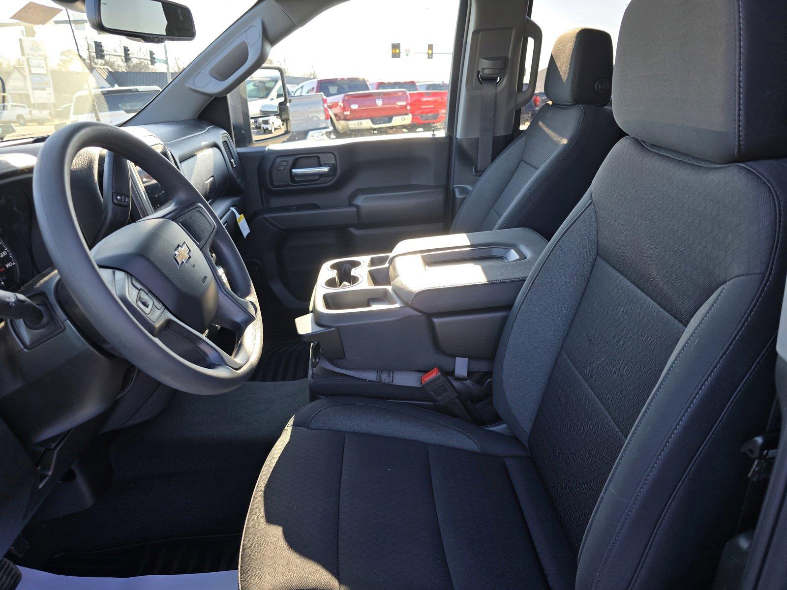 2025 Chevrolet Silverado 2500 HD Vehicle Photo in Rolla, MO 65401