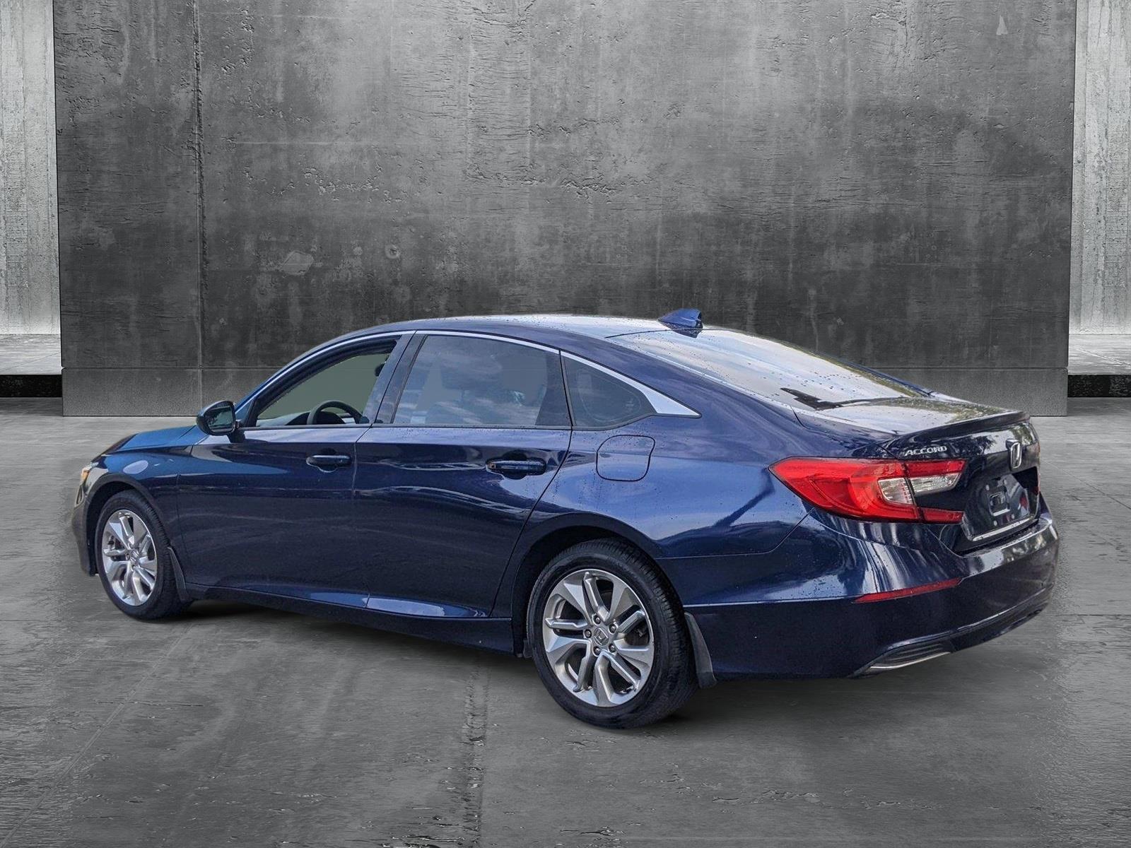 2018 Honda Accord Sedan Vehicle Photo in PEMBROKE PINES, FL 33024-6534