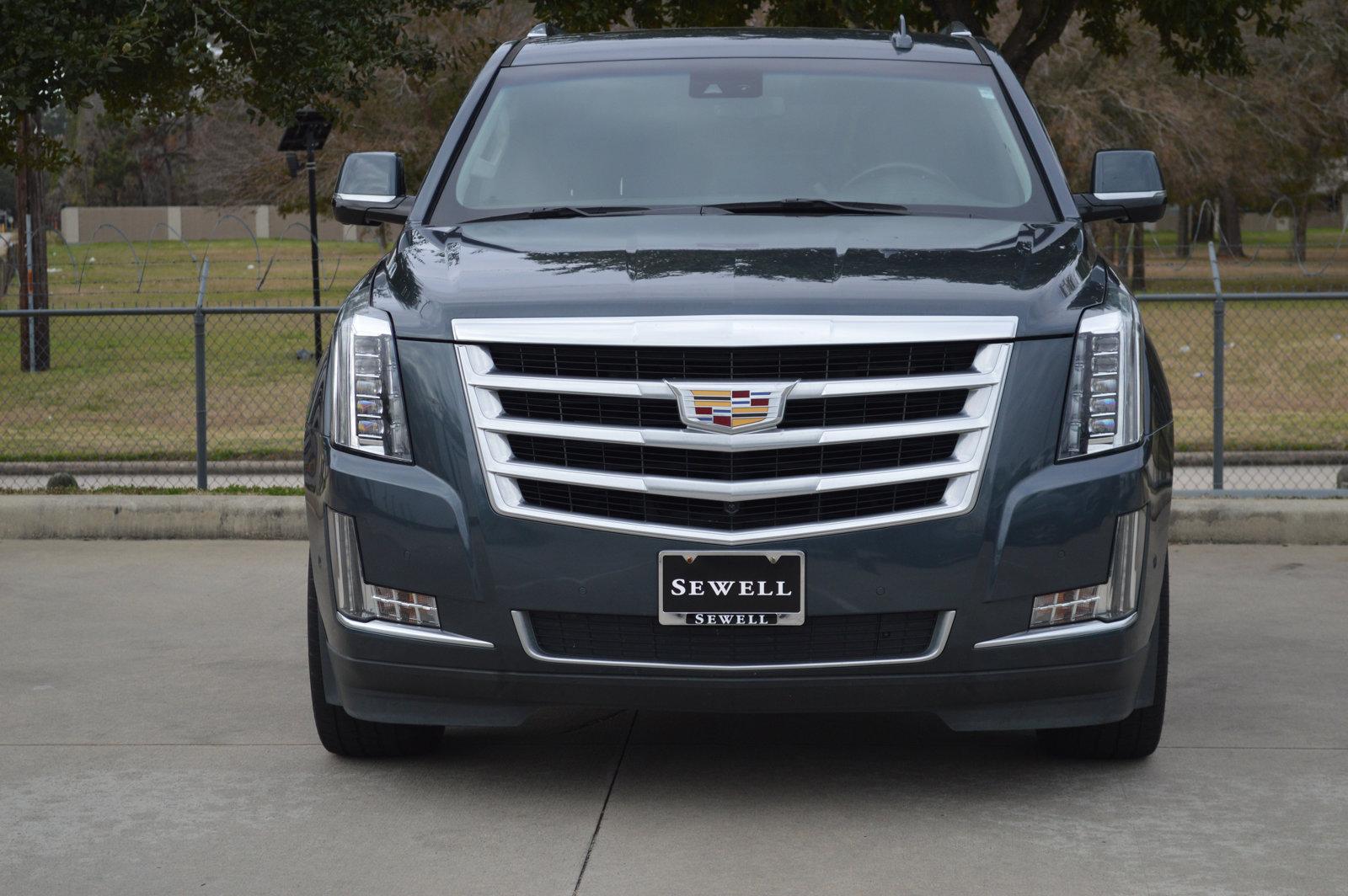 2019 Cadillac Escalade ESV Vehicle Photo in Houston, TX 77090