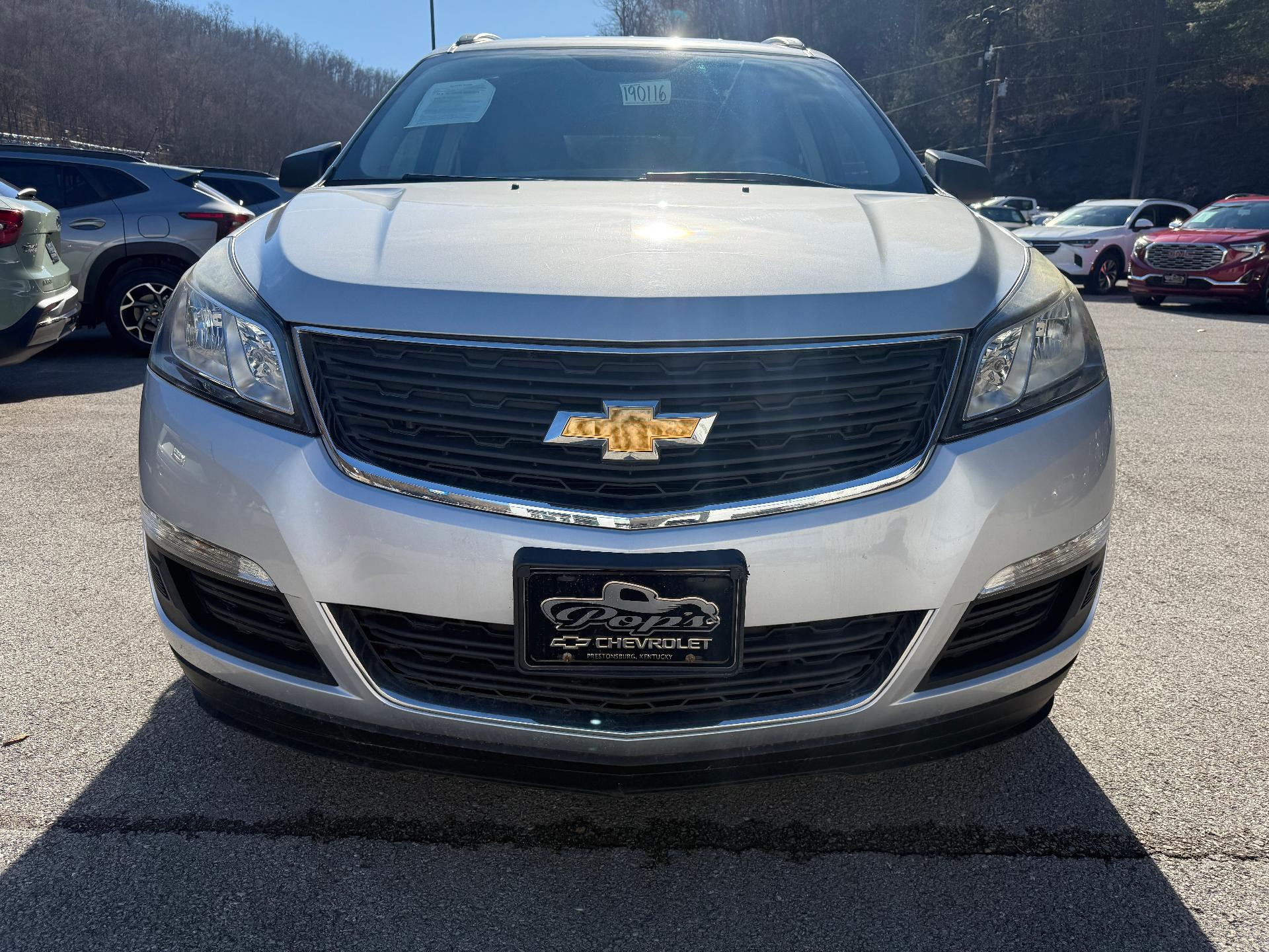 Used 2017 Chevrolet Traverse LS with VIN 1GNKVFED4HJ190116 for sale in Prestonsburg, KY