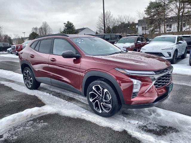 2024 Chevrolet Trax Vehicle Photo in WILLIAMSVILLE, NY 14221-2883