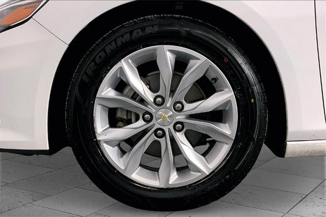 2022 Chevrolet Malibu Vehicle Photo in Lees Summit, MO 64086