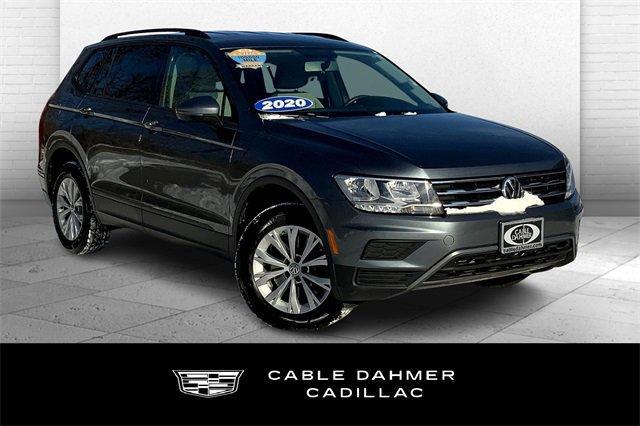 2020 Volkswagen Tiguan Vehicle Photo in KANSAS CITY, MO 64114-4545