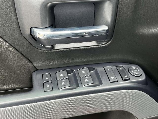 2018 Chevrolet Silverado 1500 Vehicle Photo in ALCOA, TN 37701-3235