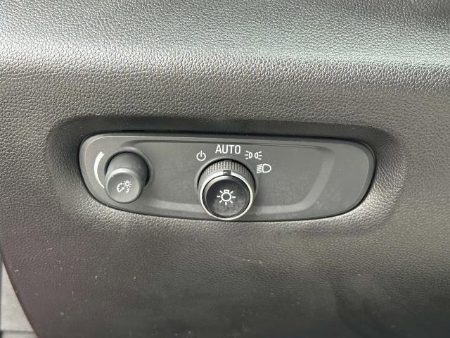 2022 Chevrolet Traverse Vehicle Photo in SAINT JAMES, NY 11780-3219