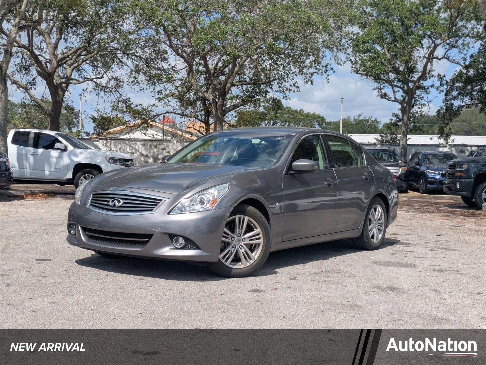 2015 INFINITI Q40 Vehicle Photo in GREENACRES, FL 33463-3207