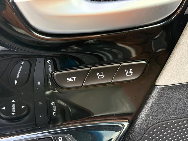 2019 Kia Niro Plug-In Hybrid Vehicle Photo in MADISON, WI 53713-3220