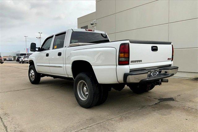 2007 GMC Sierra 2500 HD Vehicle Photo in TOPEKA, KS 66609-0000