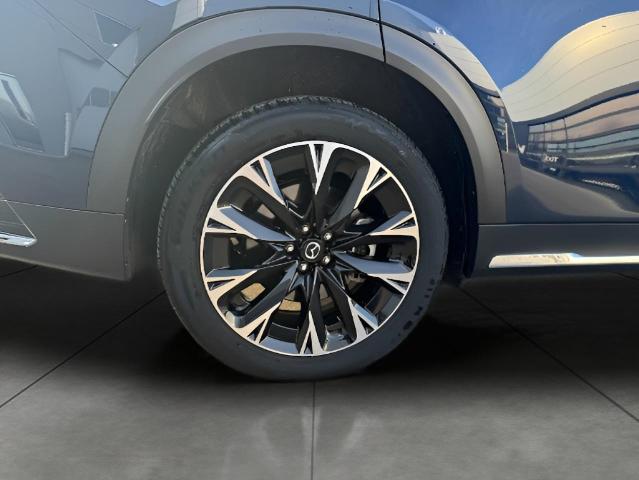 2024 Mazda CX-90 PHEV Vehicle Photo in Green Bay, WI 54304