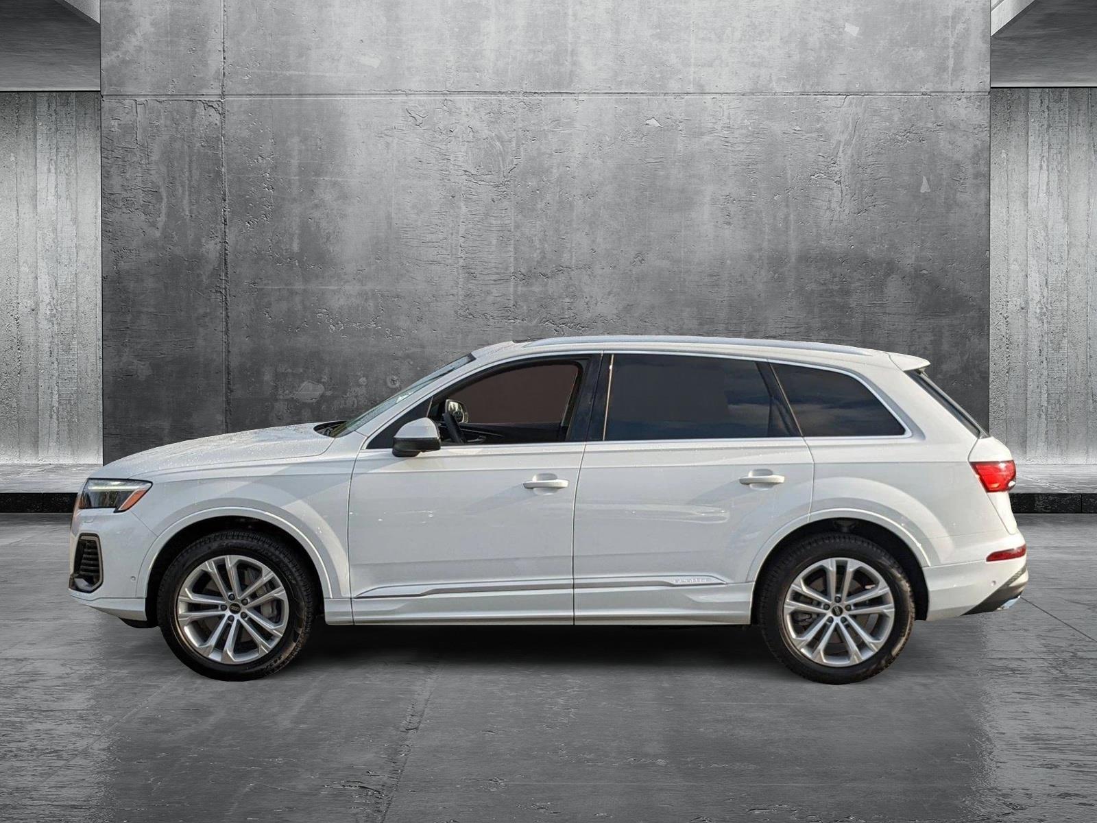 2025 Audi Q7 Vehicle Photo in Orlando, FL 32811