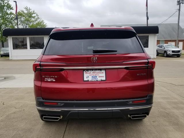 2025 Buick Enclave Vehicle Photo in ELYRIA, OH 44035-6349