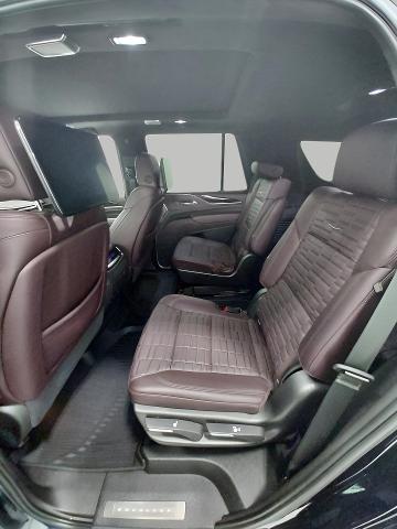 2021 Cadillac Escalade Vehicle Photo in OSHKOSH, WI 54904-7811
